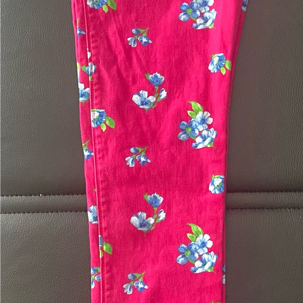 Abercrombie Kids Bright Pink Leggings with Blue Floral